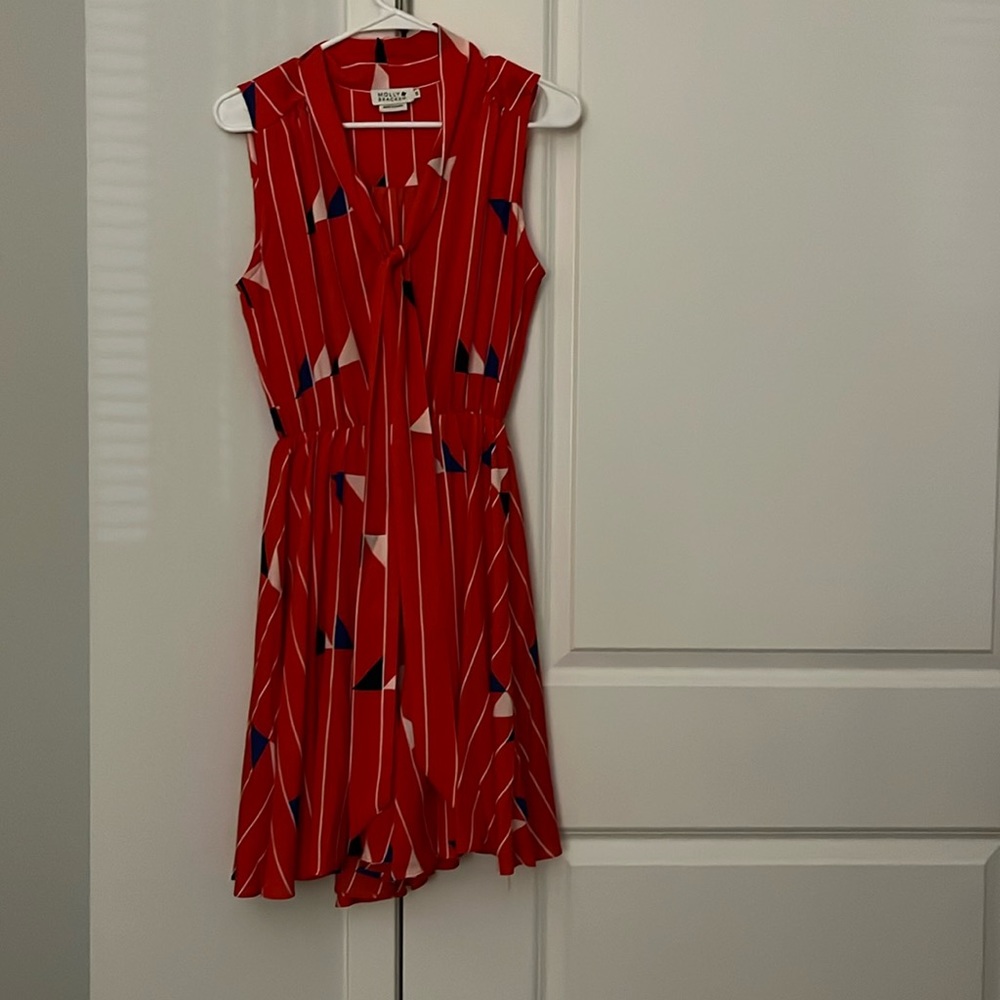 Tie neck red dress